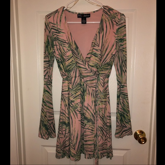 Pink Palms Dress - Picture 2 of 3